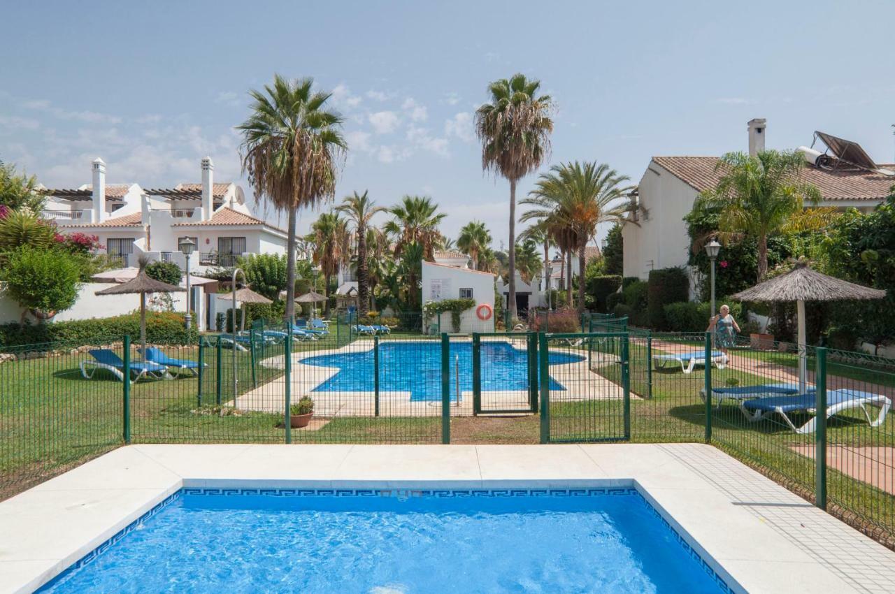 Ferienhaus Covd 19 Free- Total Purified -design House Marbella- 3 Mn De Puerto Banus - Golden Mile - Tropical Garden&pool